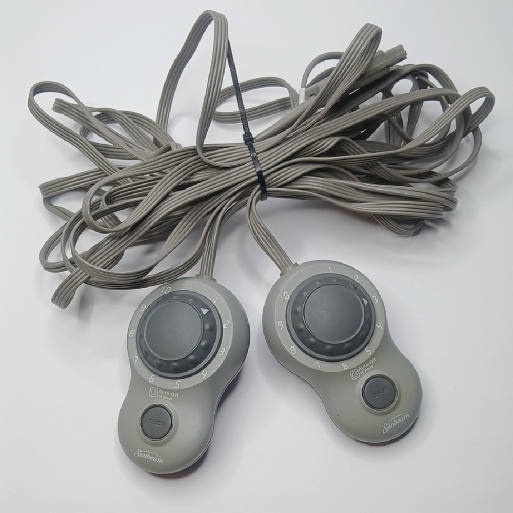Sunbeam Dual Controlls for Heating Blanket, 4 Prong Style: S85KQA, P/N 191333‎